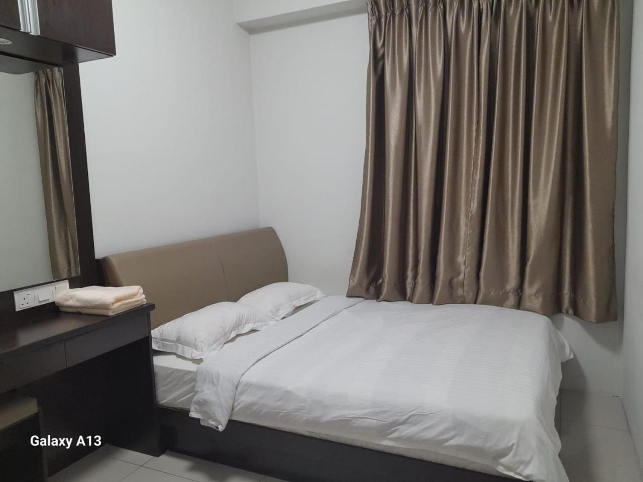 K. Riverfront Apartment Іпох Екстер'єр фото