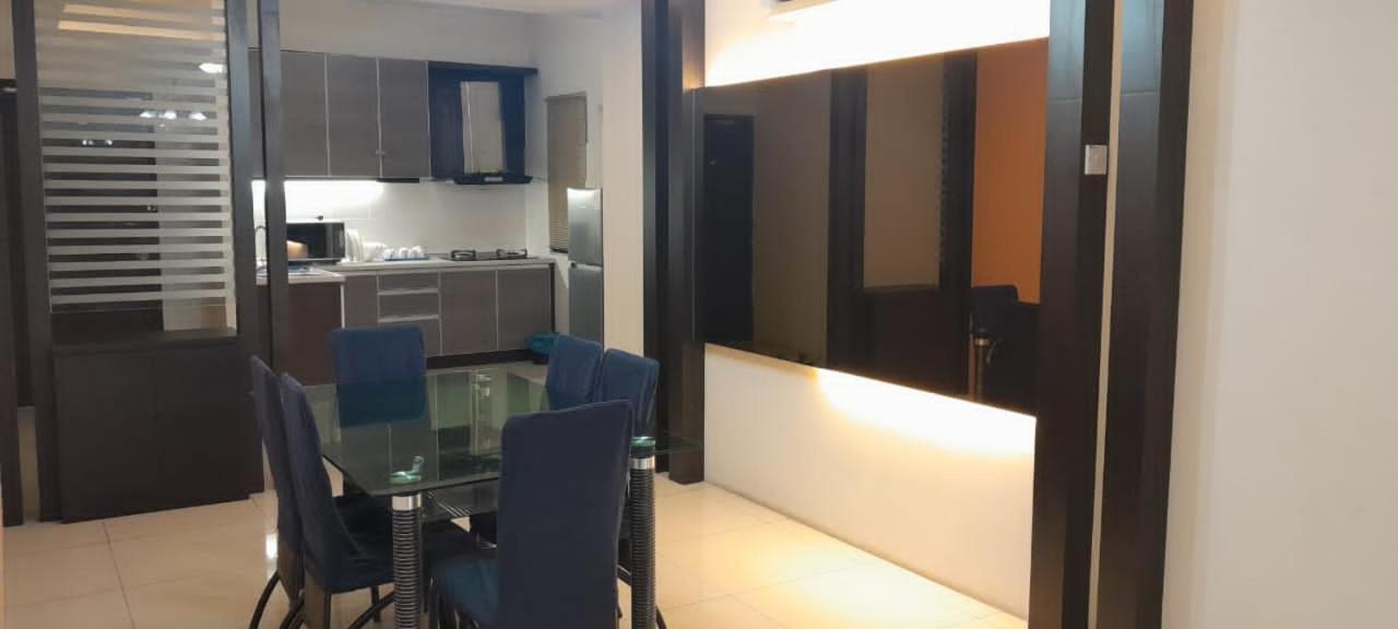 K. Riverfront Apartment Іпох Екстер'єр фото