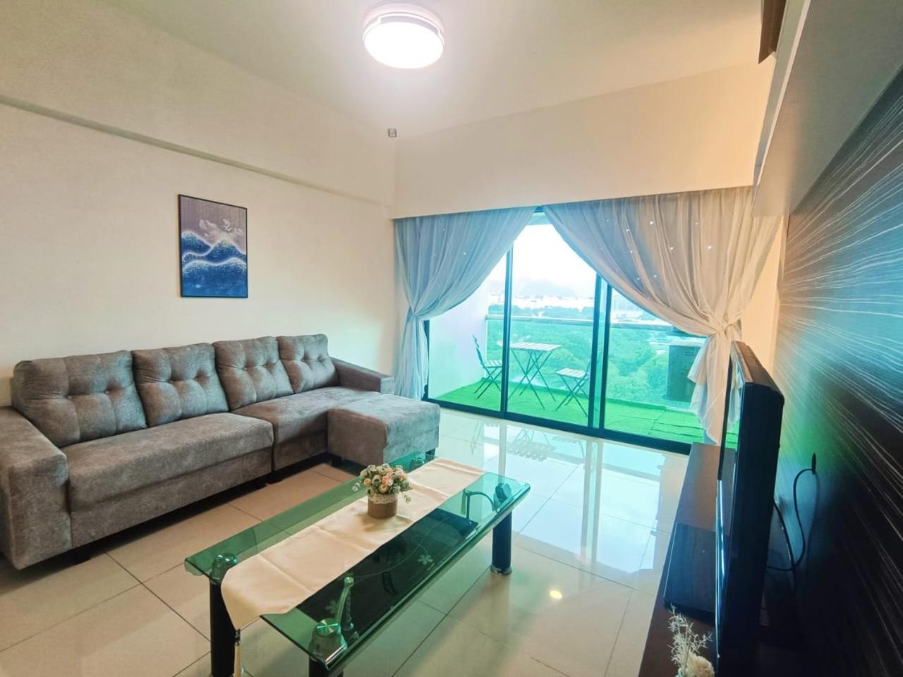 K. Riverfront Apartment Іпох Екстер'єр фото