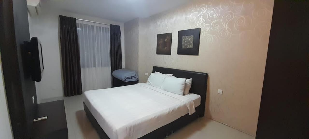 K. Riverfront Apartment Іпох Екстер'єр фото